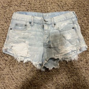 6 ripped Jean shorts
